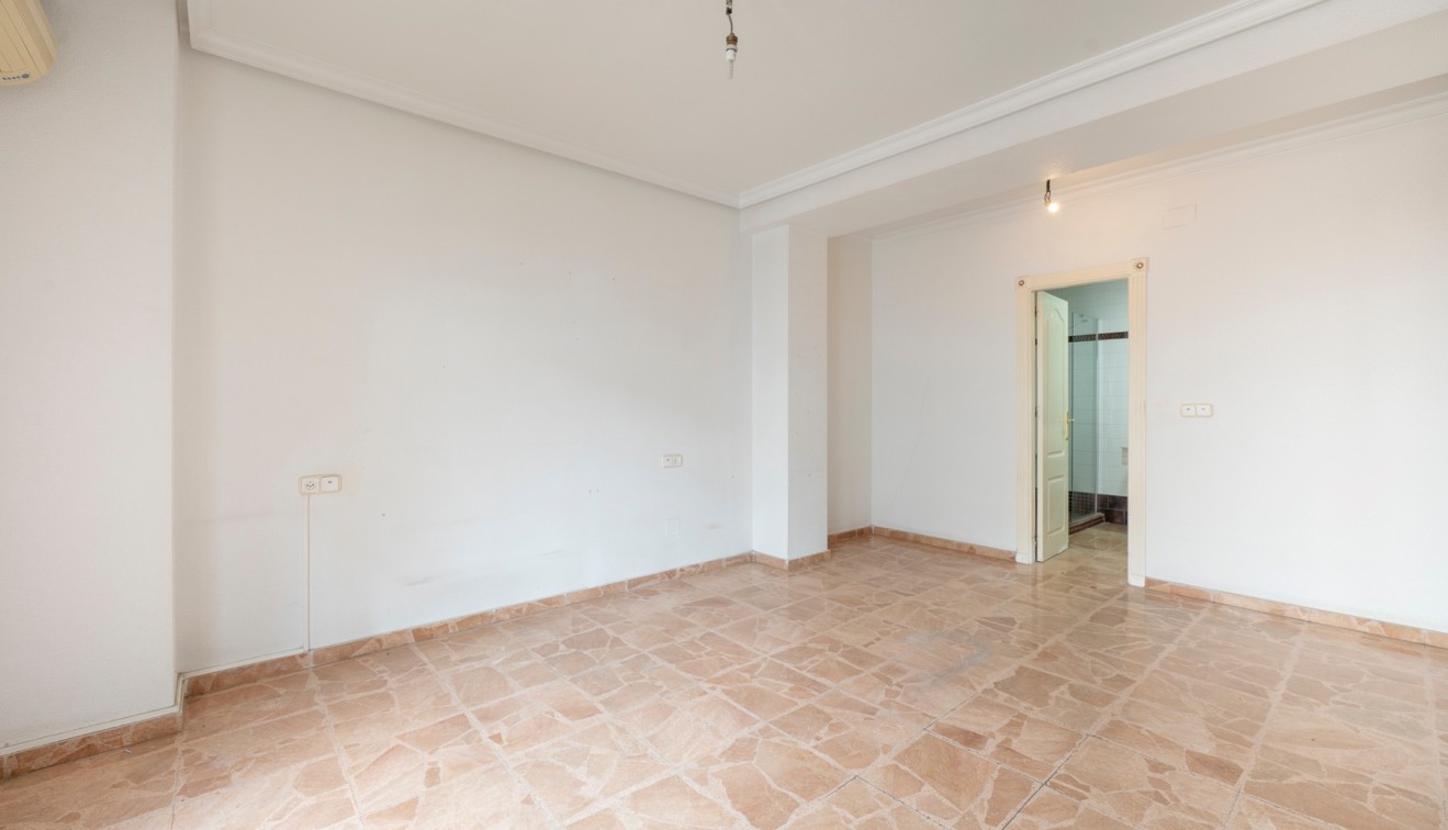 Sale - Apartment - Torrevieja