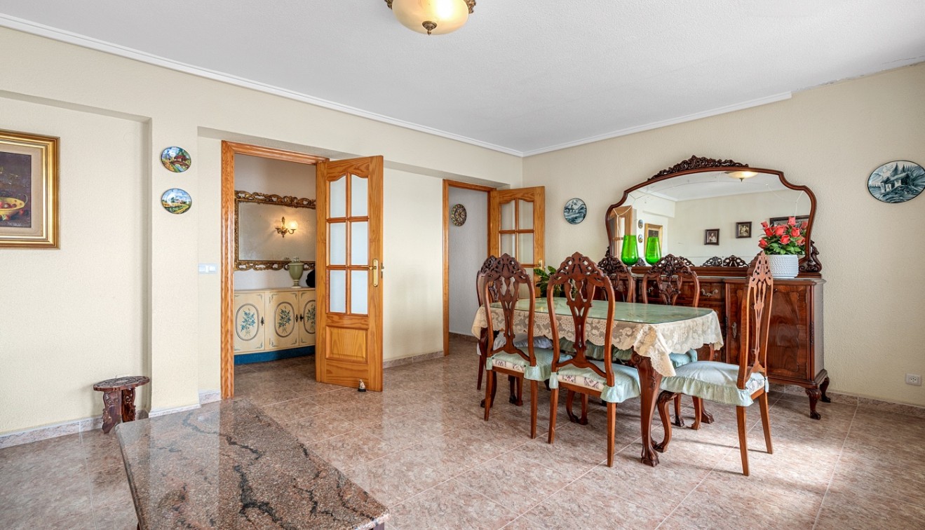 Sale - Apartment - Torrevieja