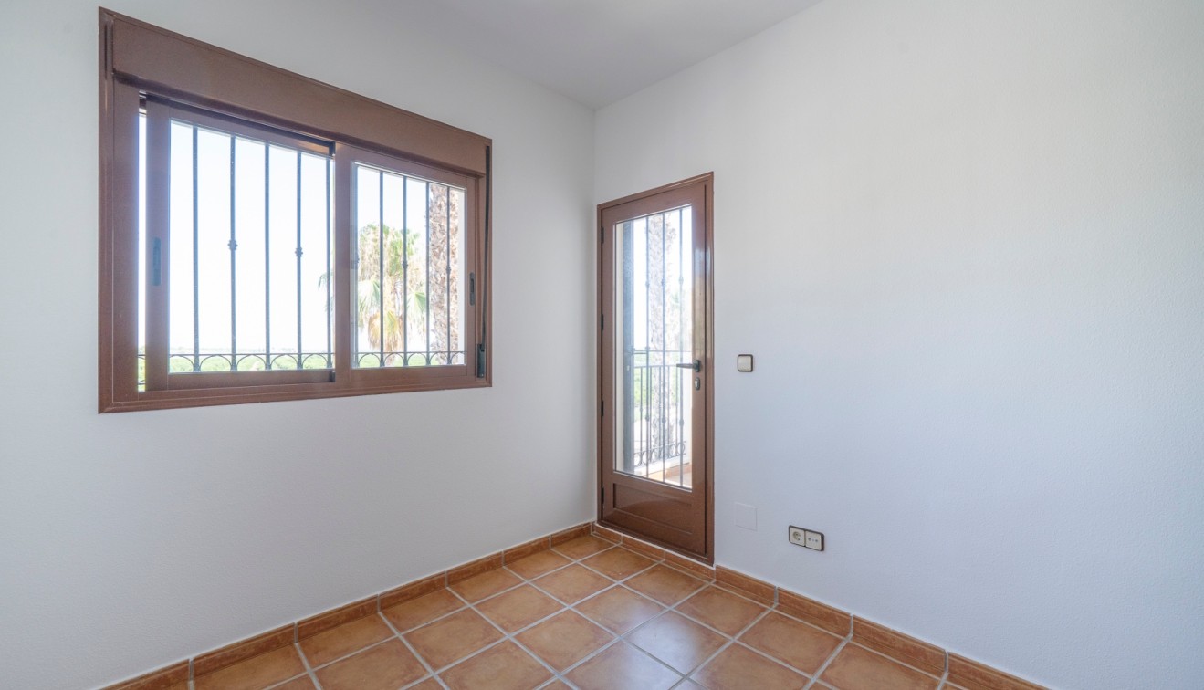 Sale - Bungalow - Algorfa