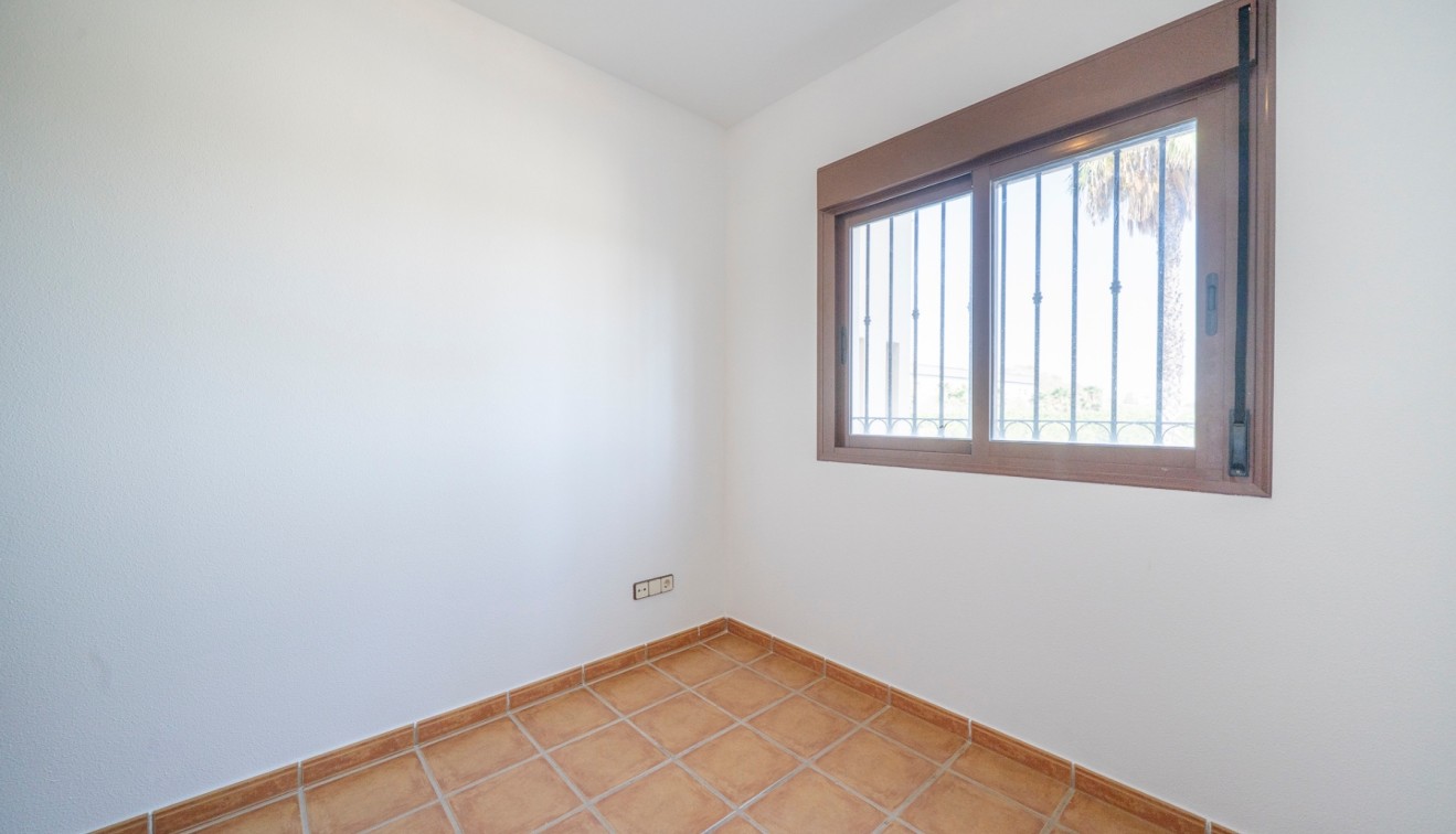 Sale - Bungalow - Algorfa