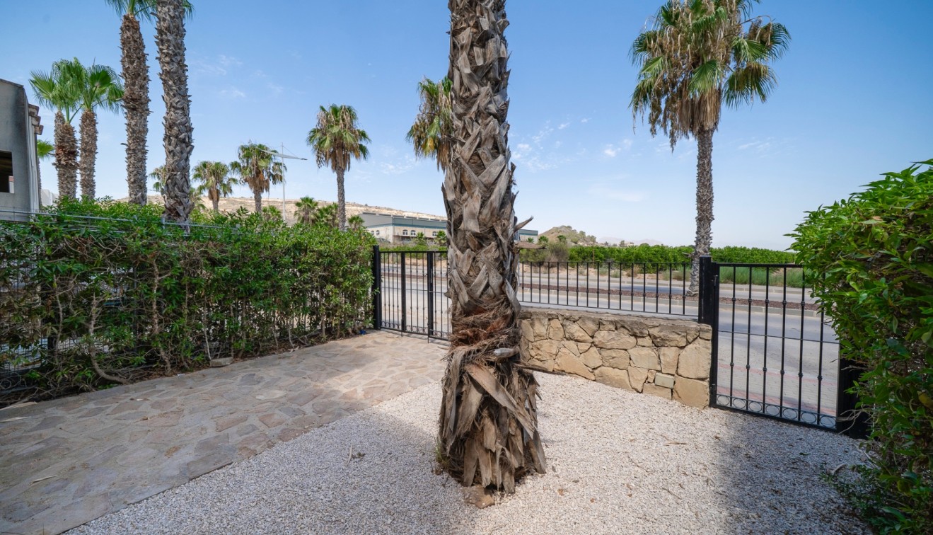 Sale - Bungalow - Algorfa