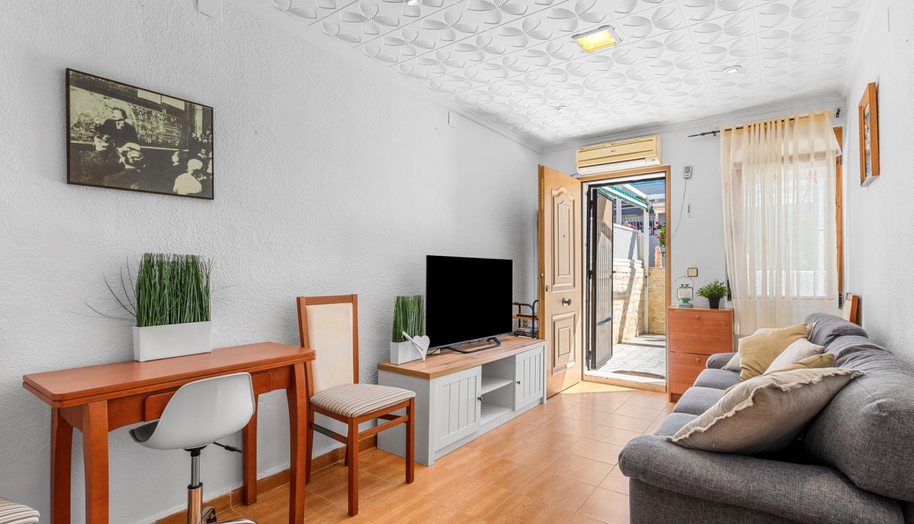 Sale - Bungalow - Guardamar del Segura