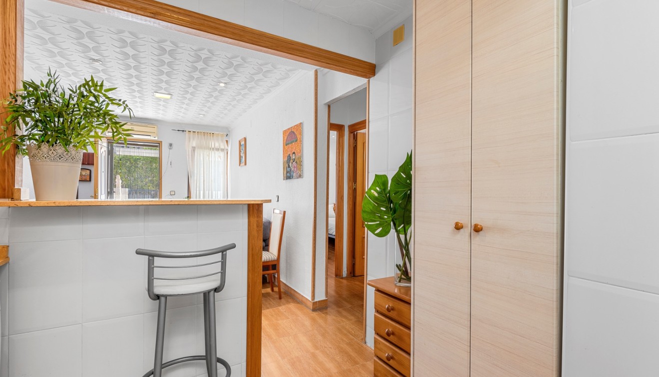 Sale - Bungalow - Guardamar del Segura