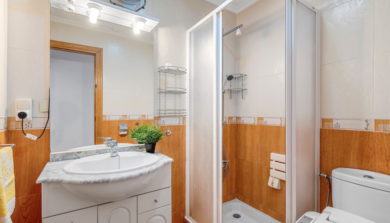 Sale - Bungalow - Guardamar del Segura