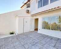 Sale - Bungalow - Orihuela costa - Villamartín
