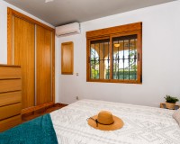 Sale - Chalet - Cabo Roig