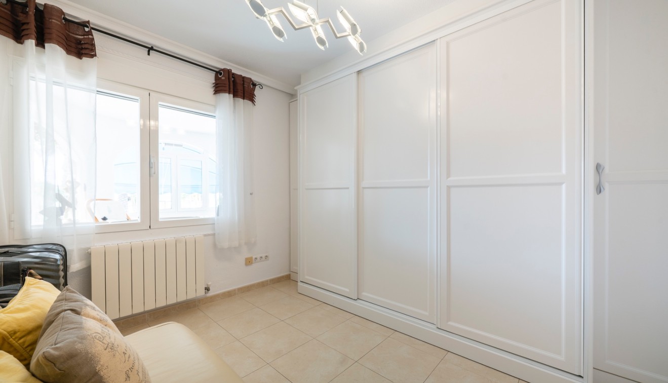 Sale - Chalet - Ciudad Quesada - Rojales