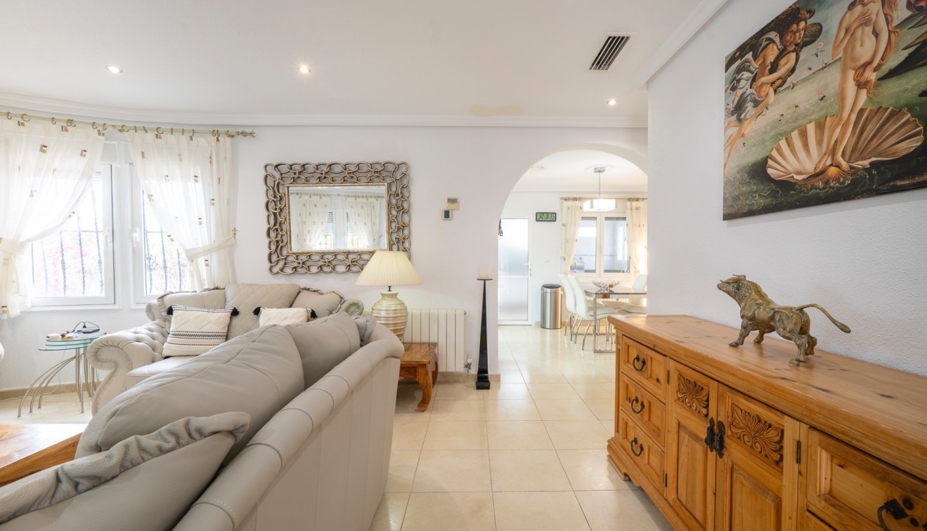 Sale - Chalet - Ciudad Quesada - Rojales