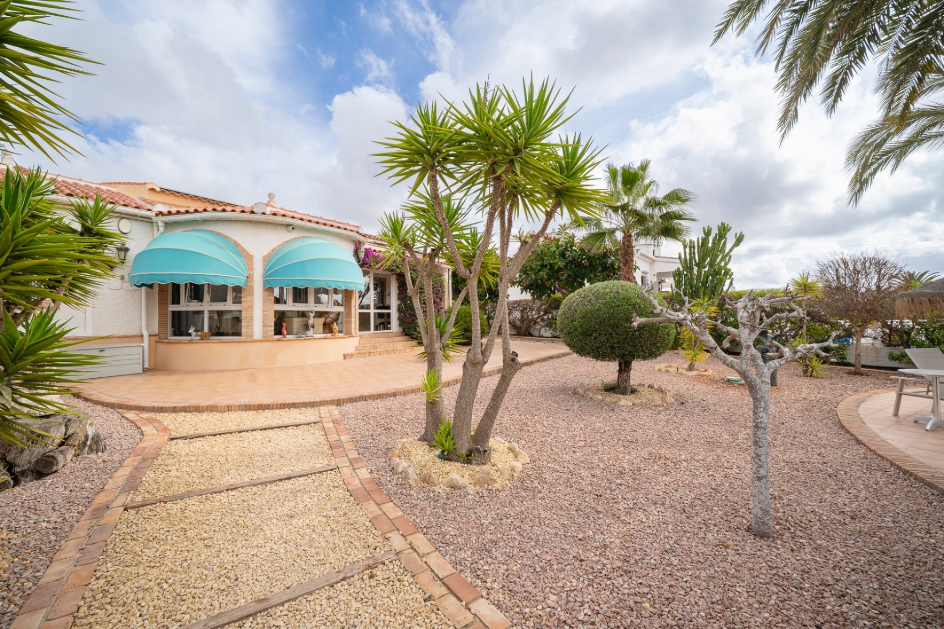 Sale - Chalet - Ciudad Quesada - Rojales