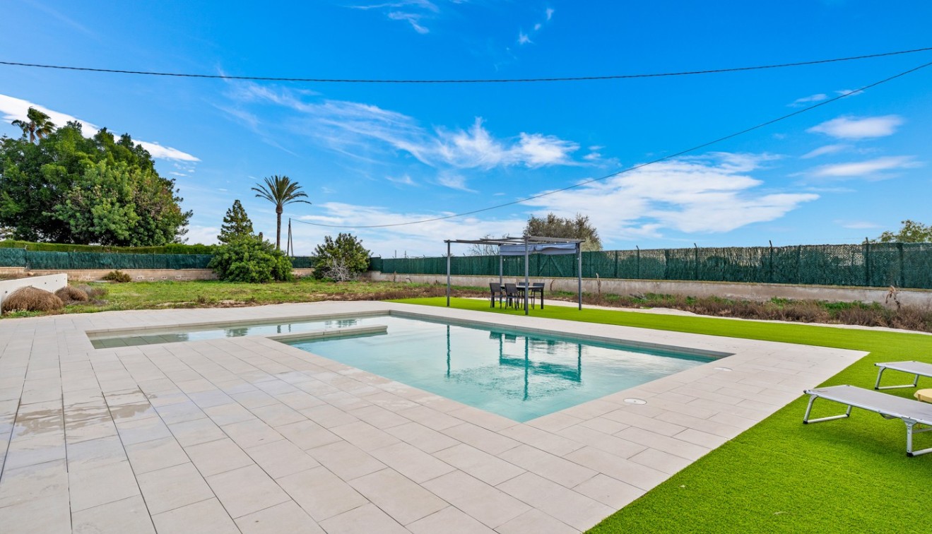 Sale - Chalet - Elche/Elx