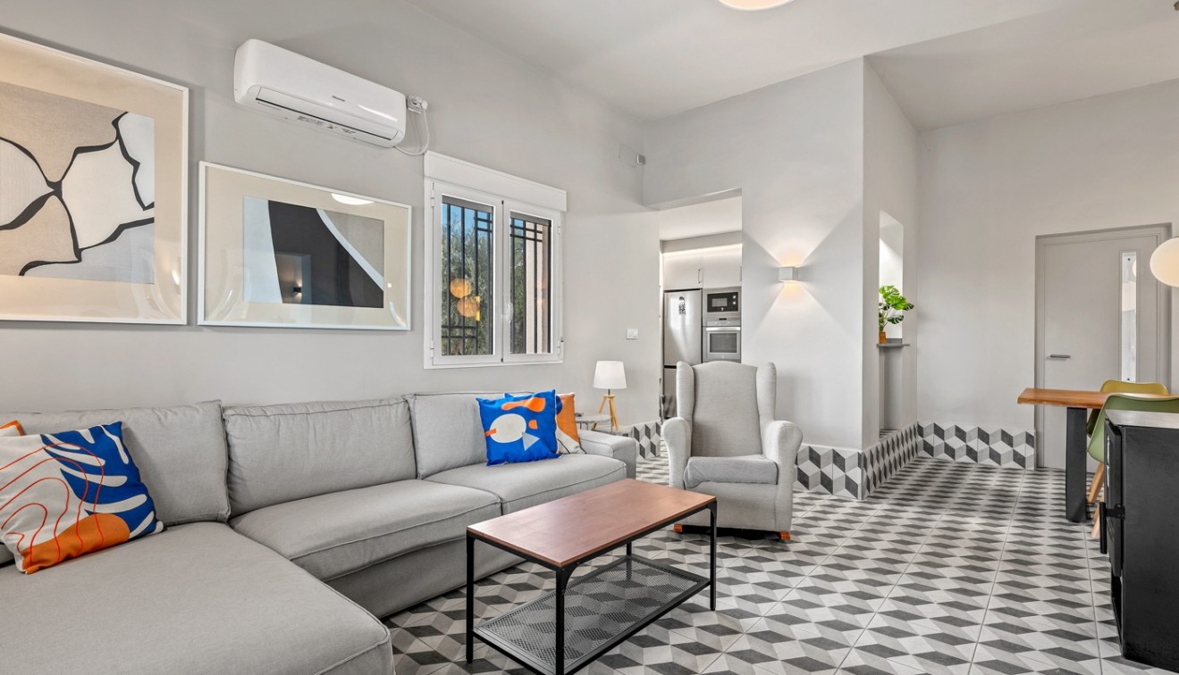 Sale - Chalet - Elche/Elx