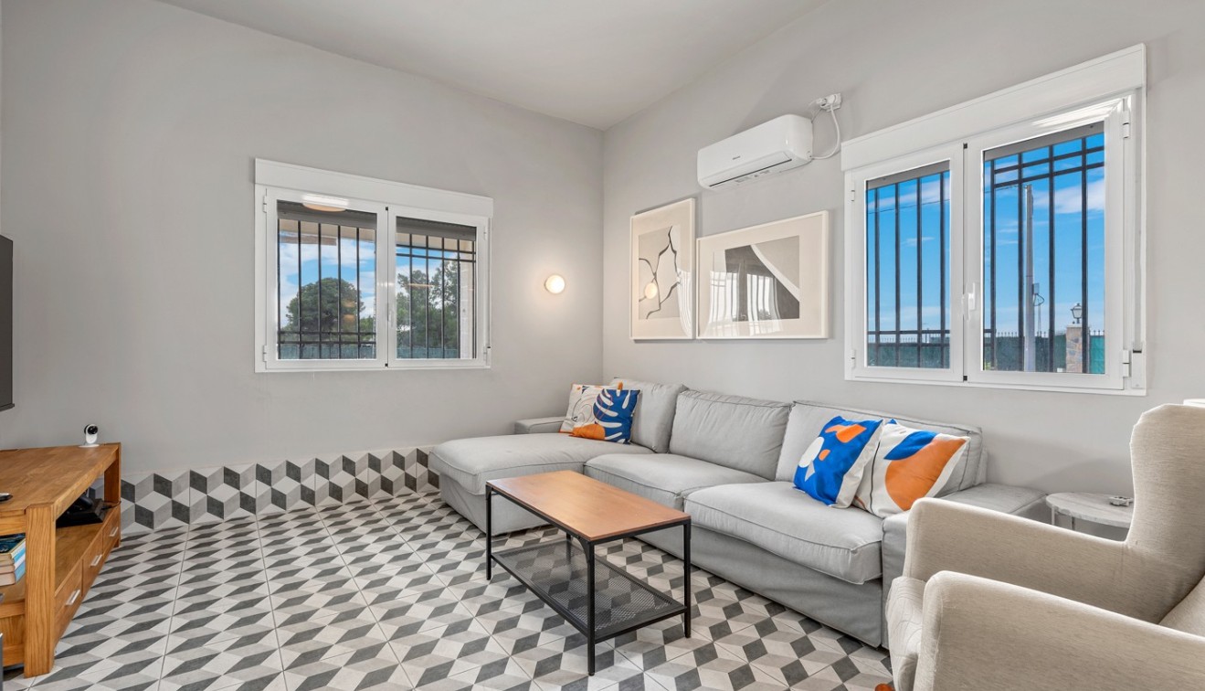 Sale - Chalet - Elche/Elx