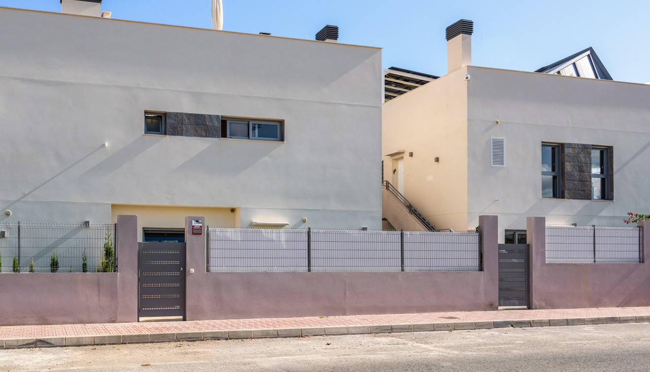 Sale - Chalet - Torrevieja - La veleta