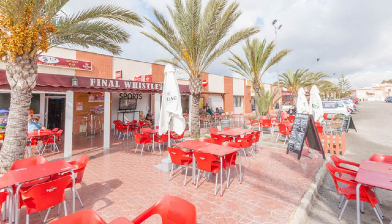 Sale - Commercial - La Marina