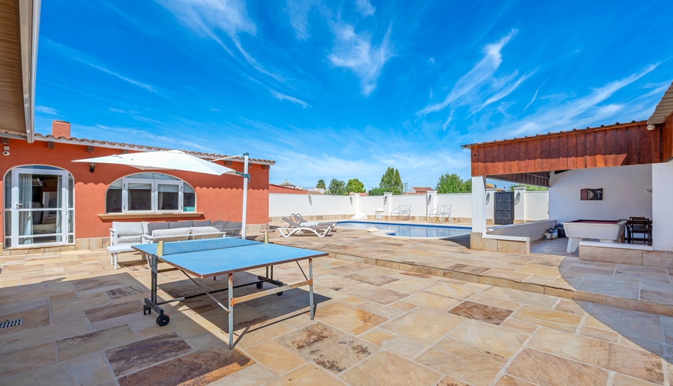 Sale - Country estate - Almoradí - Las Heredades