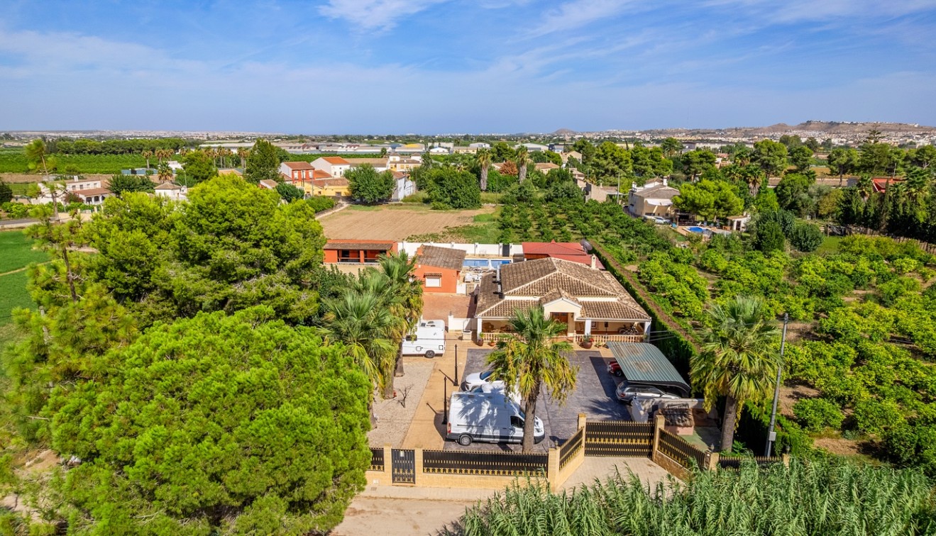 Sale - Country estate - Almoradí - Las Heredades