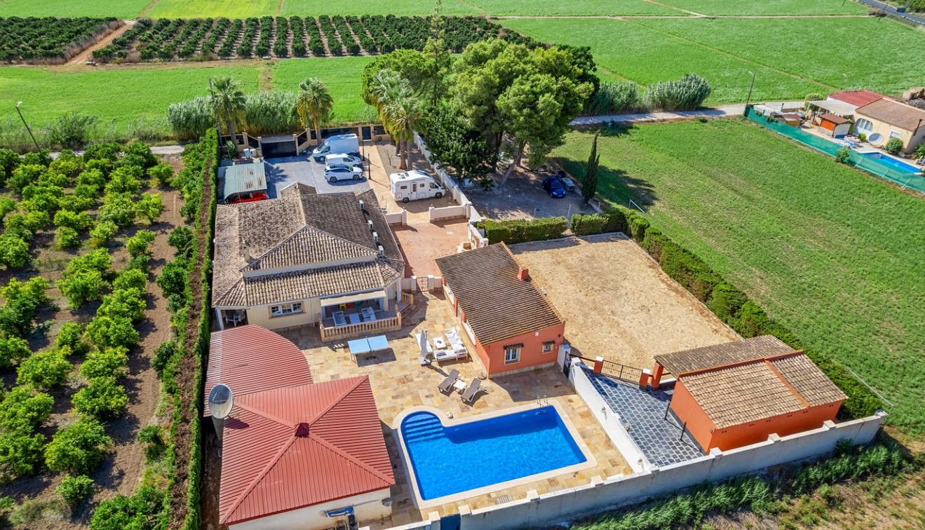 Sale - Country estate - Almoradí - Las Heredades