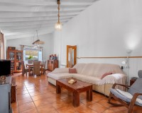 Sale - Country estate - Benijófar