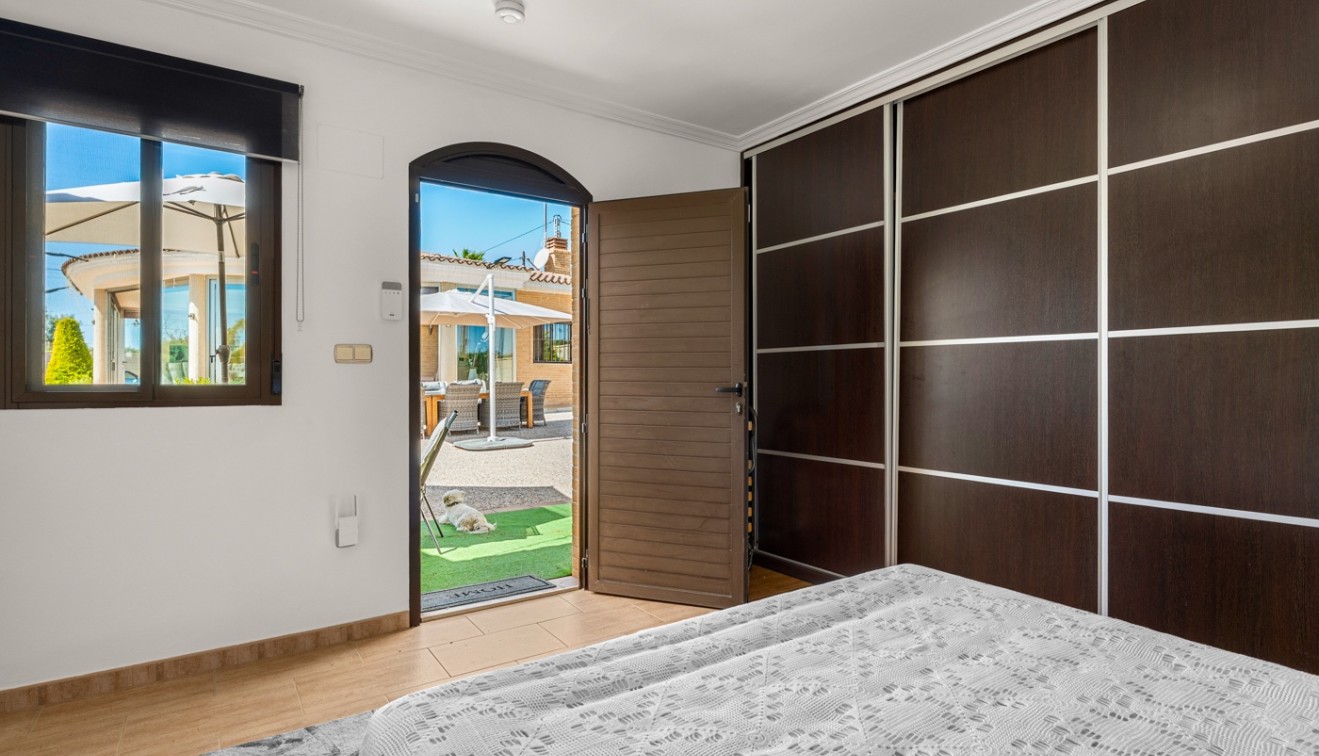 Sale - Country estate - Crevillente