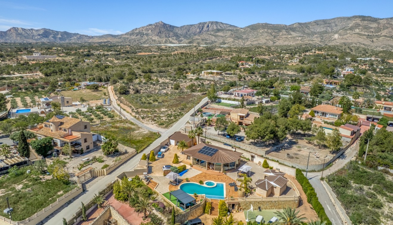 Sale - Country estate - Crevillente