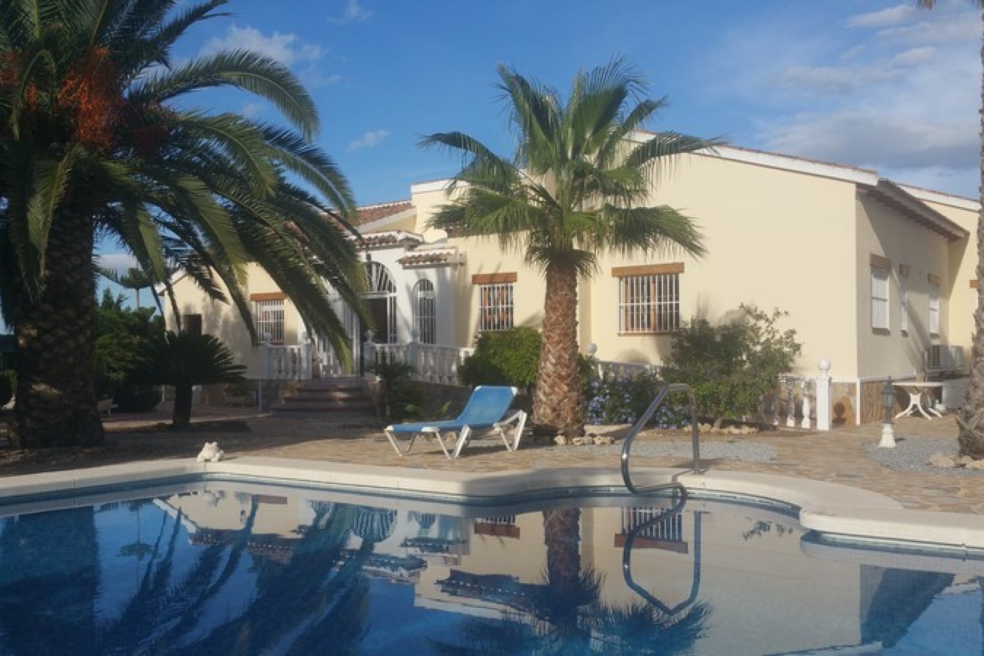 Sale - Country estate - Daya Vieja