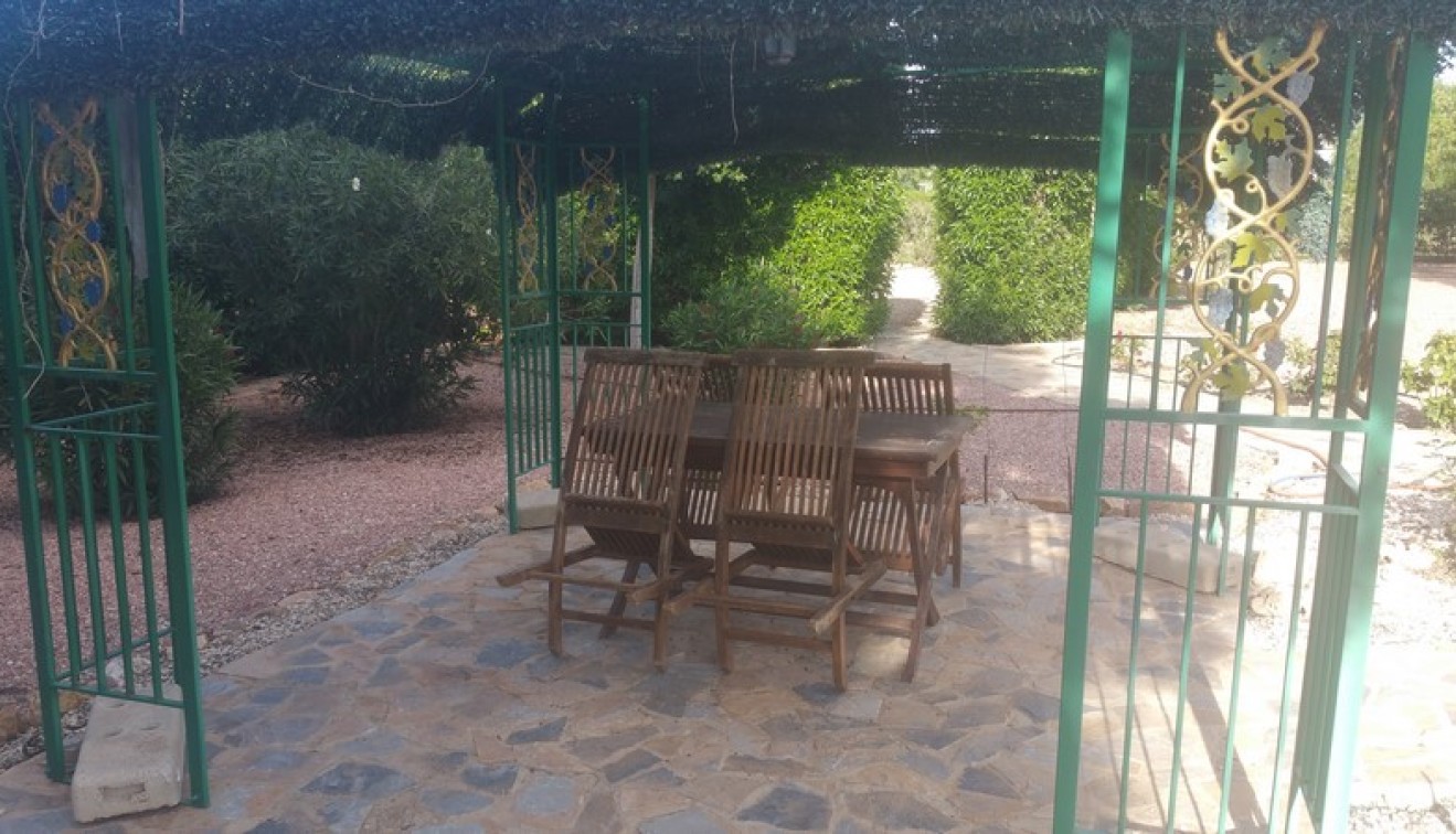 Sale - Country estate - Daya Vieja