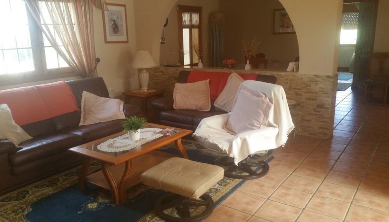 Sale - Country estate - Daya Vieja