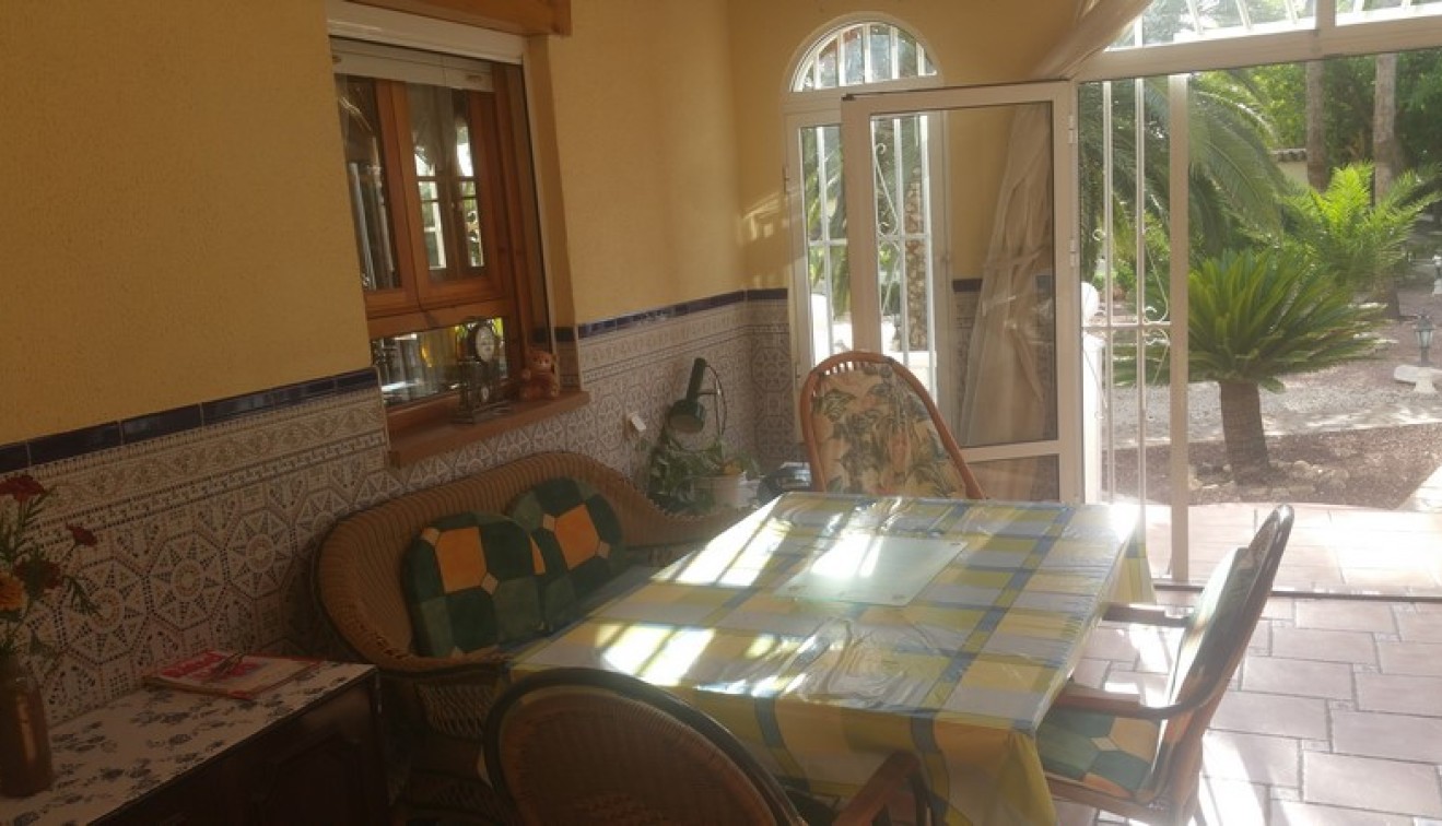 Sale - Country estate - Daya Vieja