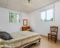 Sale - Country estate - Sax