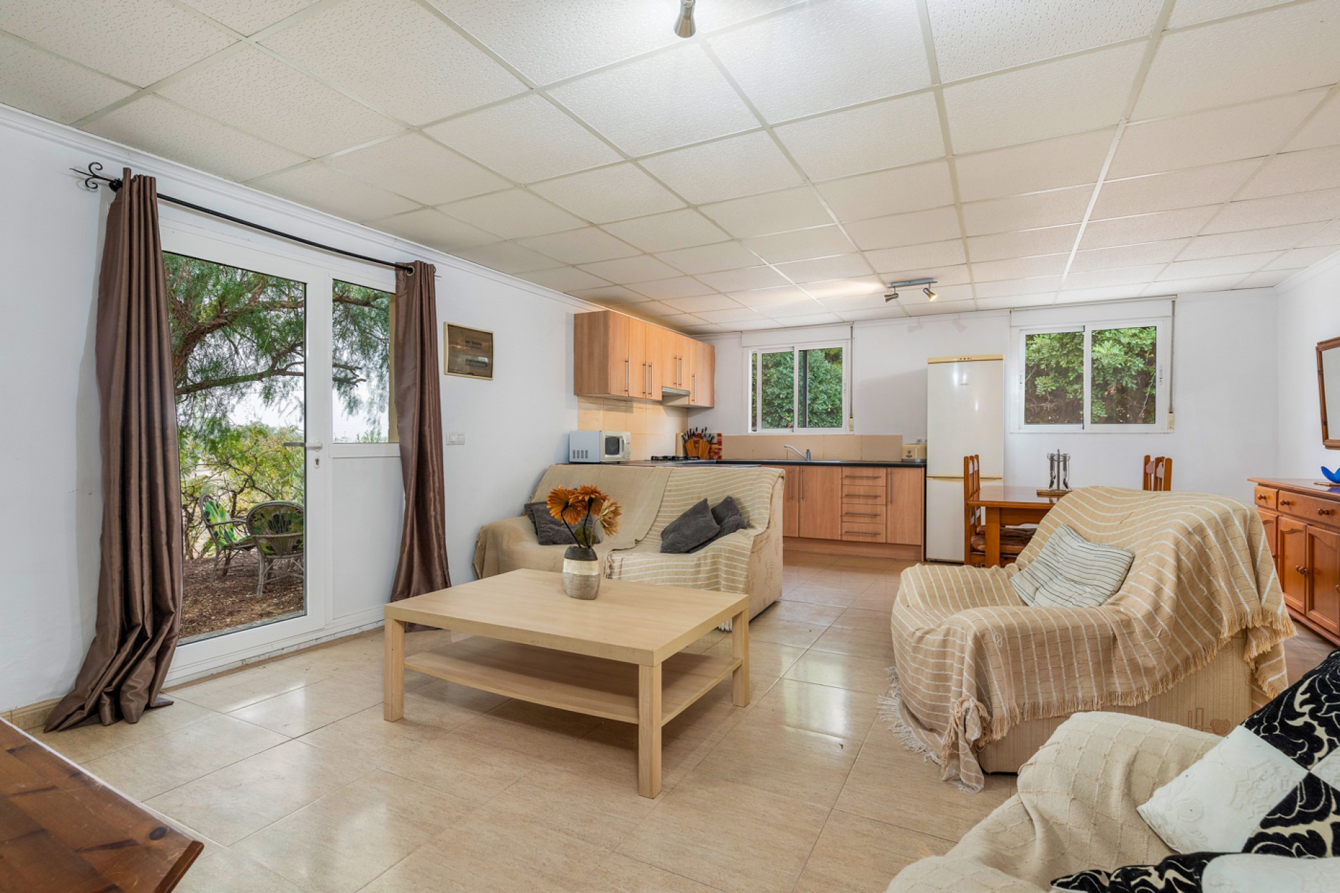 Sale - Country estate - Sax