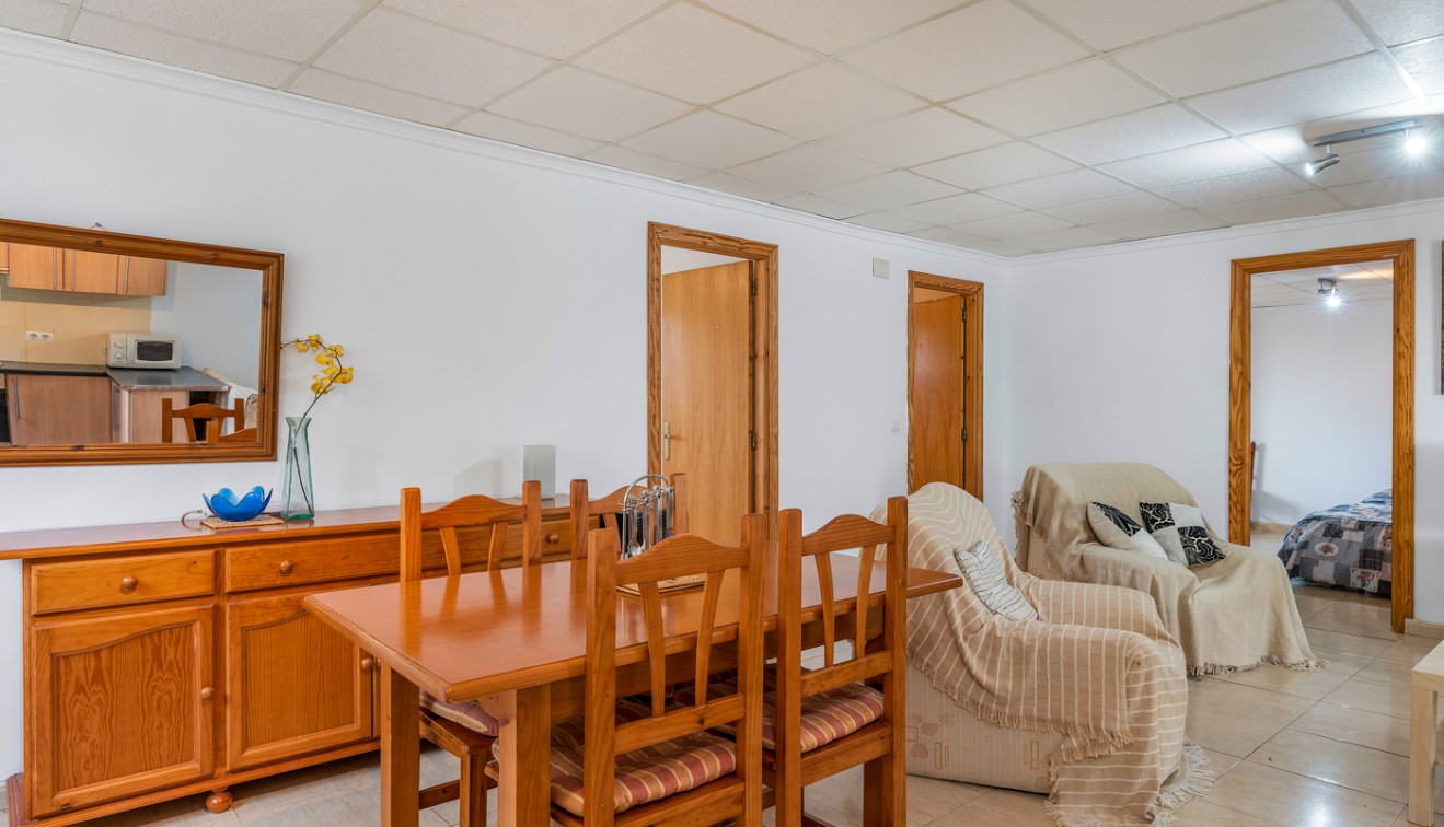 Sale - Country estate - Sax