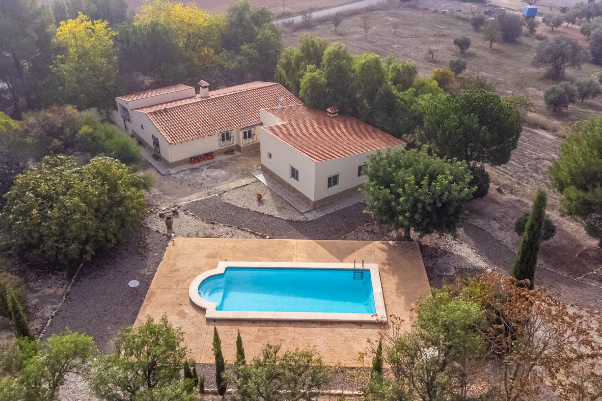 Sale - Country estate - Sax