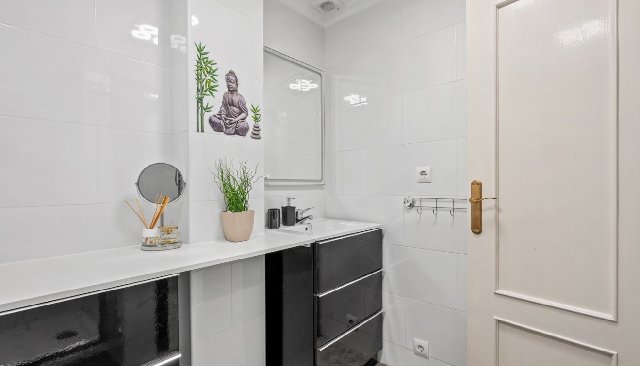 Sale - Ground floor apartment - Pilar de La Horadada - El Pilar de la Horadada