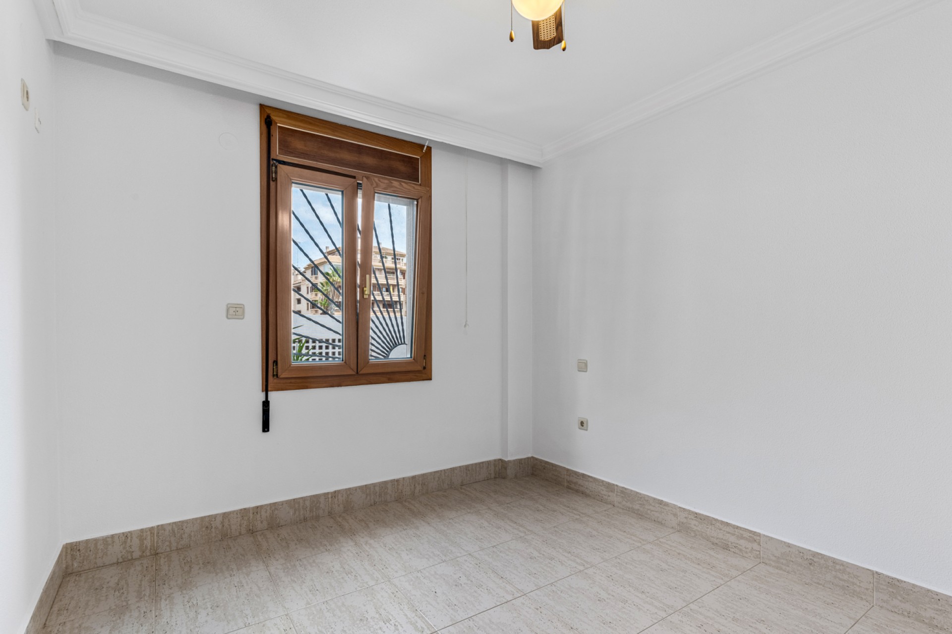 Sale - Ground Floor - Guardamar del Segura