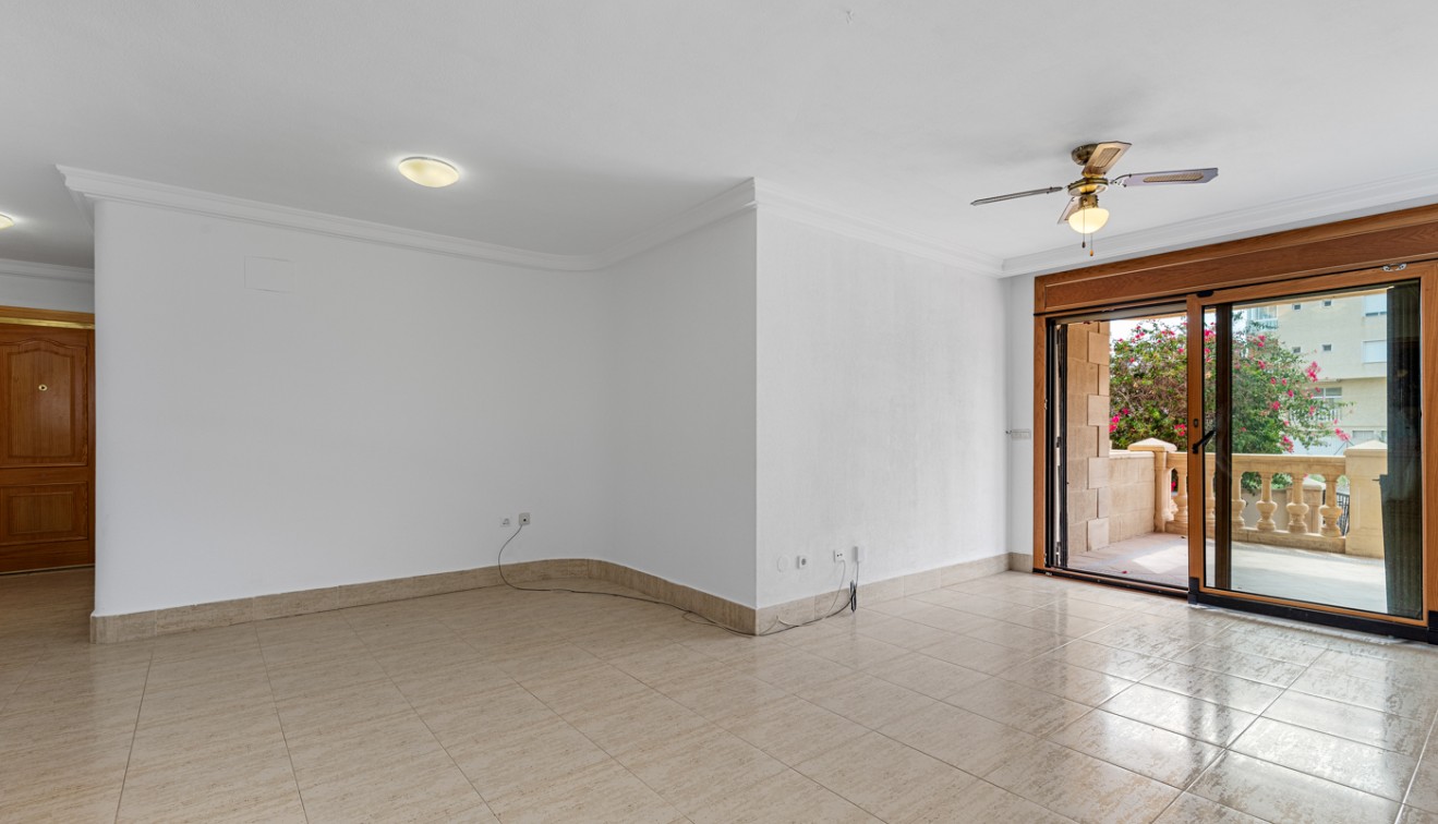 Sale - Ground Floor - Guardamar del Segura