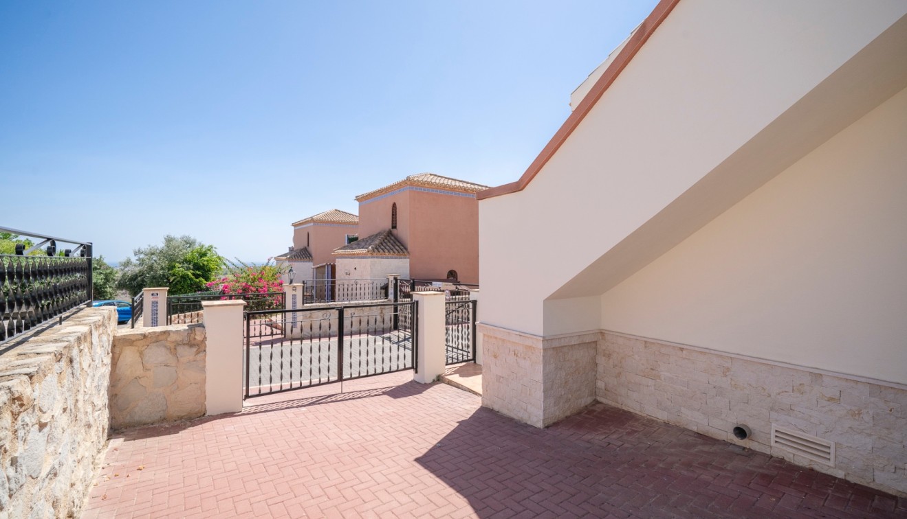 Sale - Quad house - San Miguel