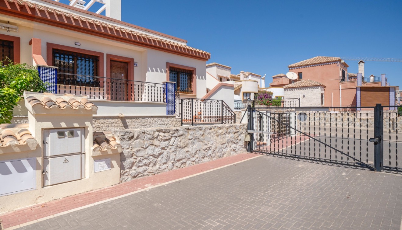 Sale - Quad house - San Miguel
