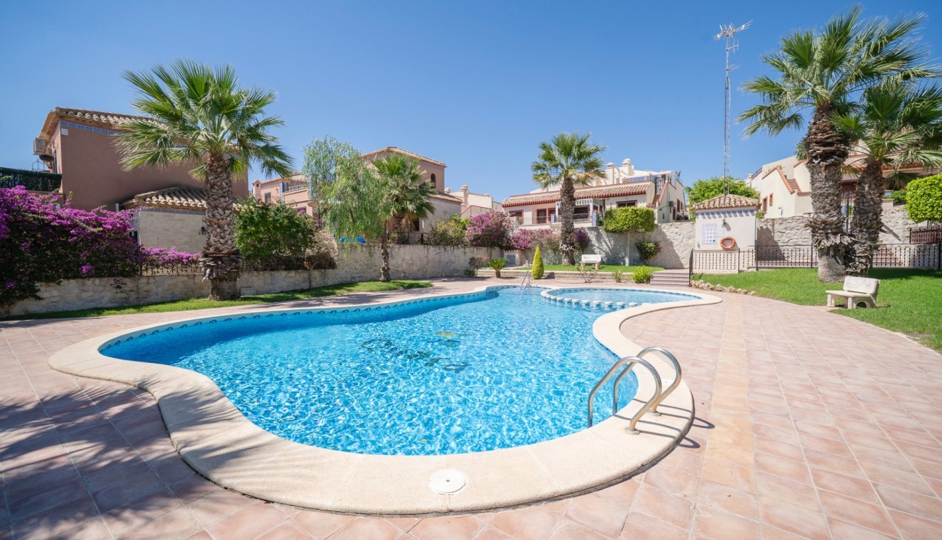 Sale - Quad house - San Miguel