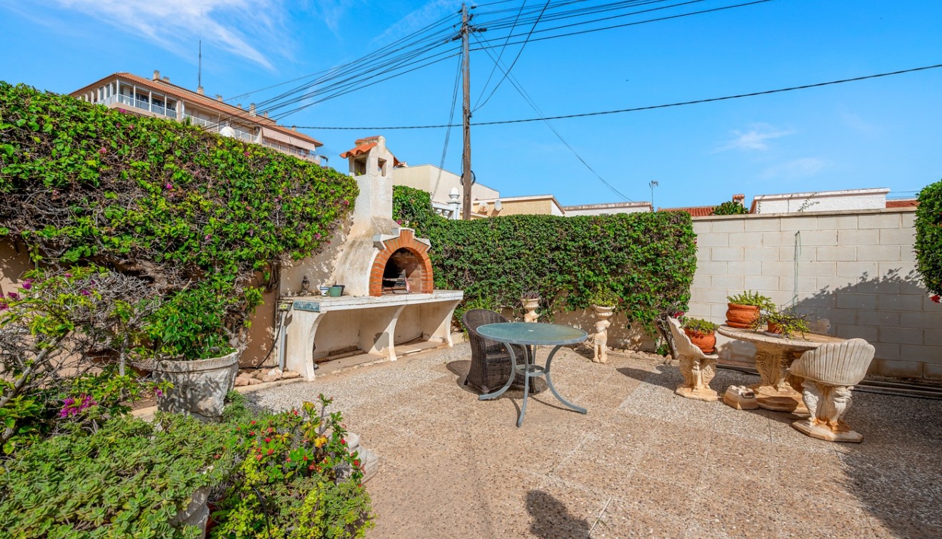 Sale - Semi-detached - Orihuela costa - Punta Prima