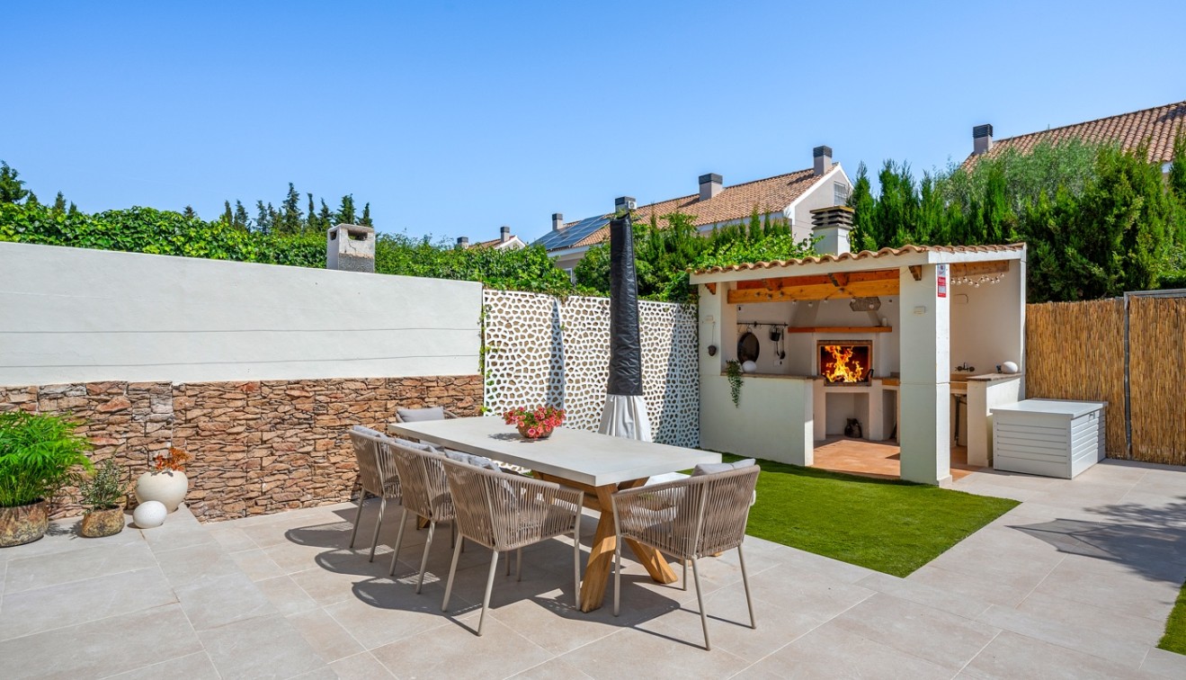 Sale - Townhouse - Alicante - Playa San Juan