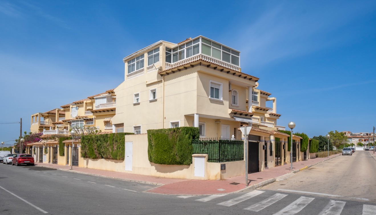 Sale - Townhouse - Guardamar del Segura - El moncayo