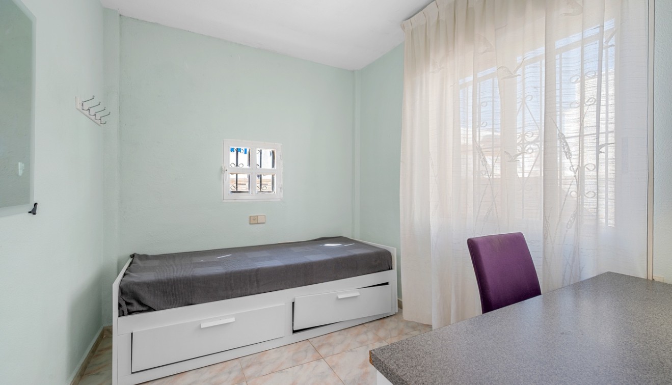 Sale - Townhouse - ﻿Torrevieja (Alicante) - Spain