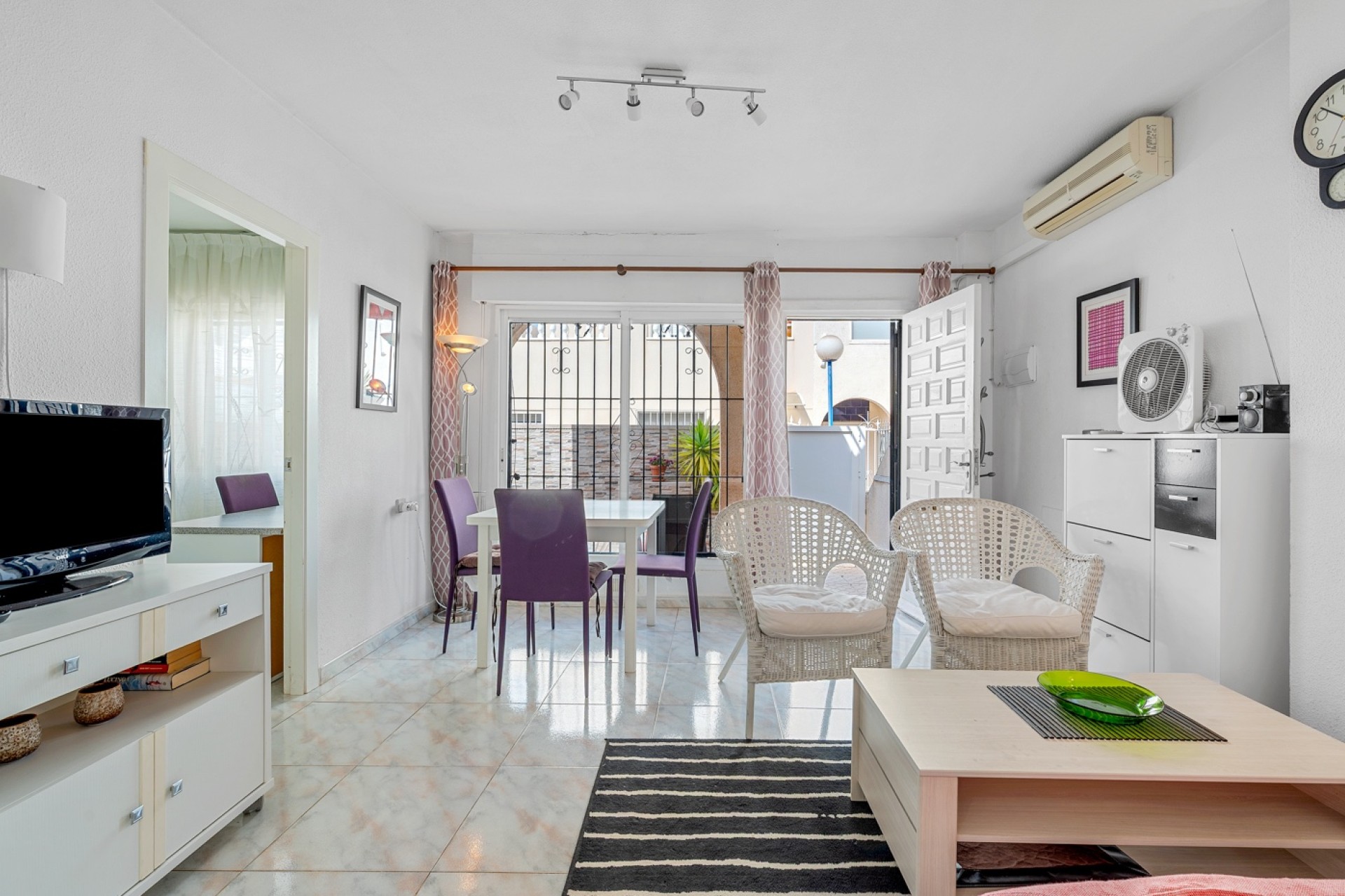 Sale - Townhouse - ﻿Torrevieja (Alicante) - Spain