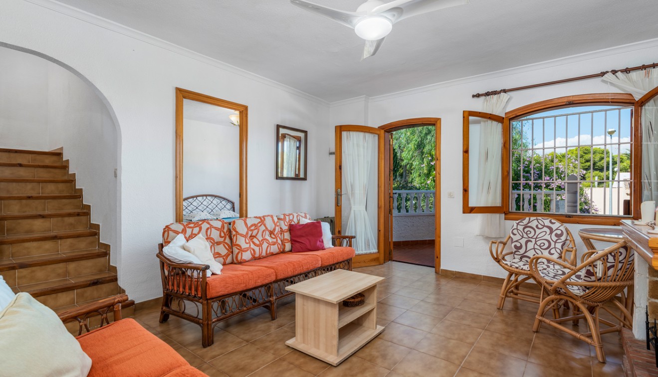 Sale - Townhouse - Orihuela costa - La Zenia