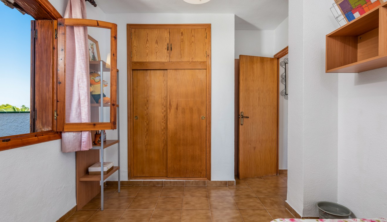 Sale - Townhouse - Orihuela costa - La Zenia