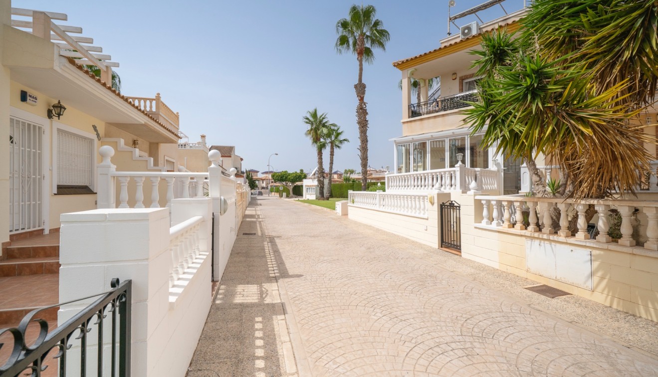 Sale - Townhouse - Orihuela costa - Orihuela Costa