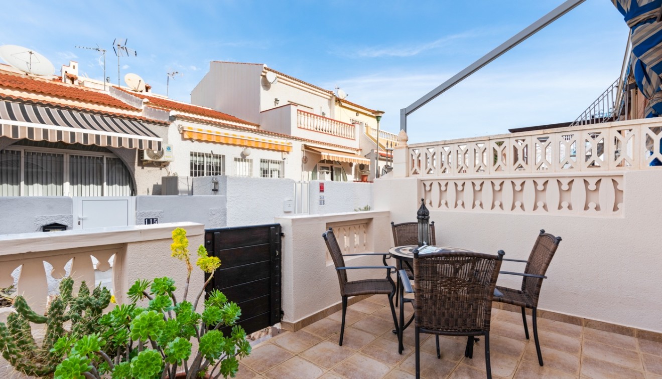 Sale - Townhouse - Torrevieja - El chaparral