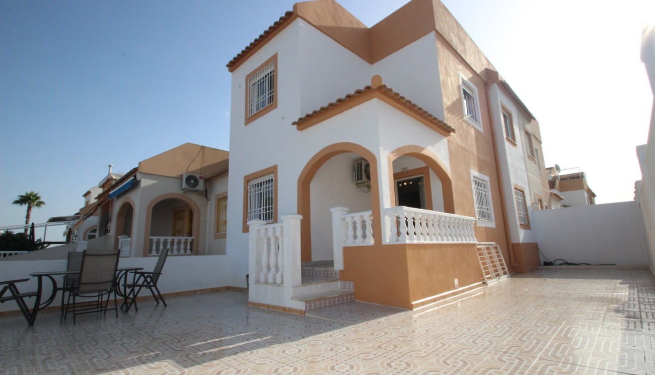 Sale - Townhouse - Torrevieja