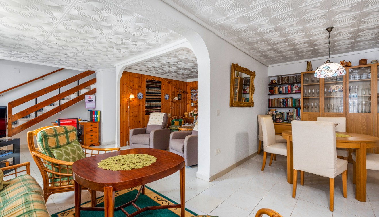 Sale - Townhouse - Torrevieja