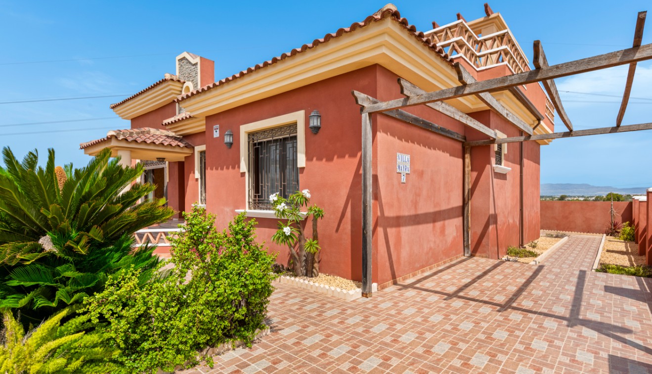 Sale - Villa - Algorfa